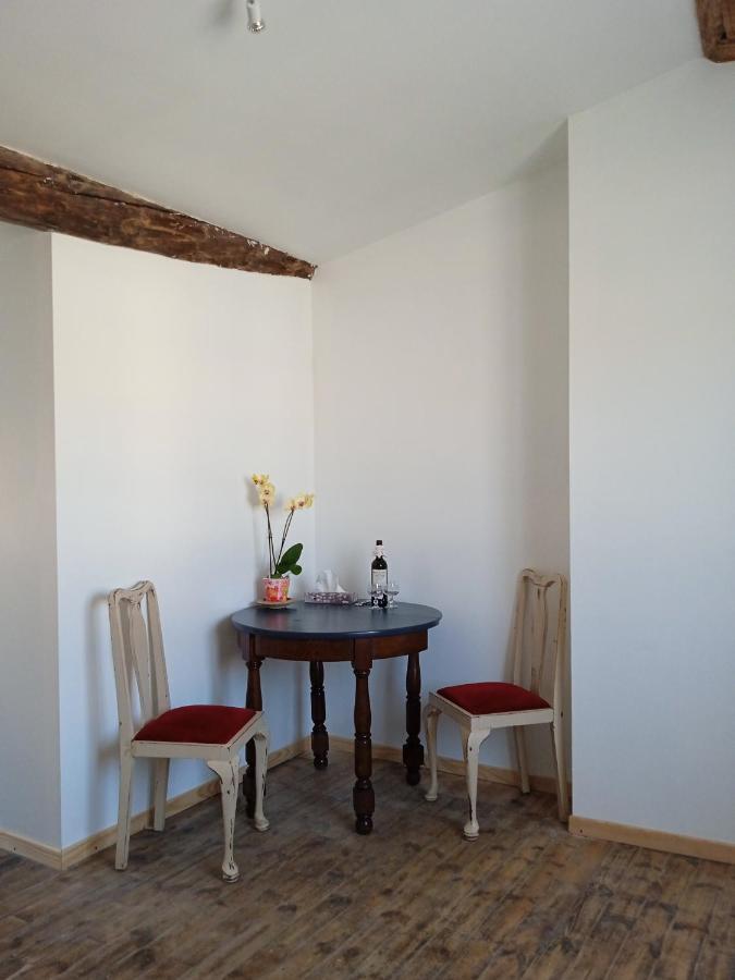 The Courtyard Bed & Breakfast Couiza Exterior photo